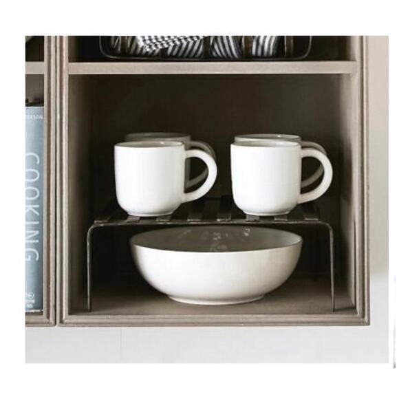 Pottery Barn Metal Shelf Riser Expandable 2 Pc Iron Set Kitchen Cupboard Storage - Picture 7 of 12